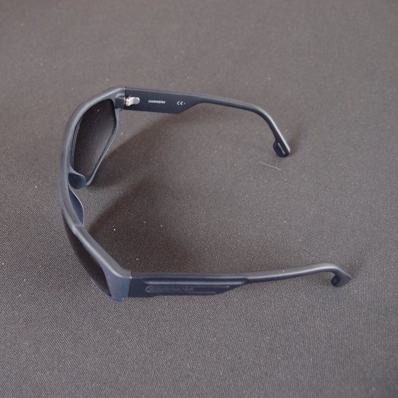 CARRERA 1029/S WRAP MATTE BLK GRADIENT GREY SUNGLASSES-UNISEX-EUC - Picture 9 of 12